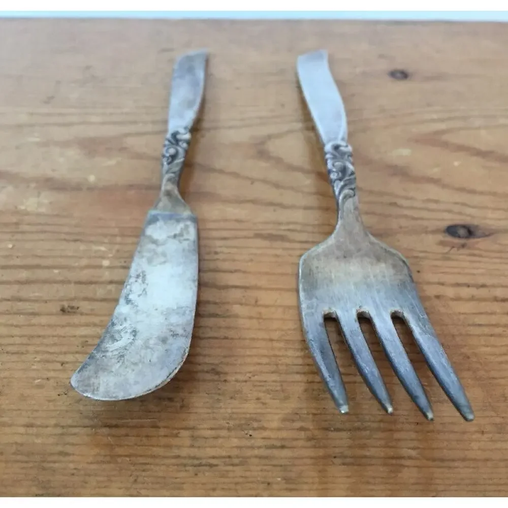 Vintage Oneida South Seas Silverplate Flatware Fork + Butter Spreader Knife